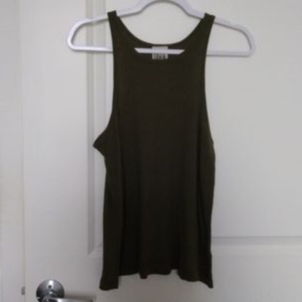 Free People ribbed medium flowing tank. NWOT